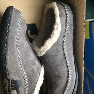 BOGO DEAL 🚨 SOREL SLIDES MSRP 80$